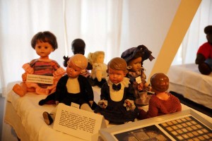 Puppen-und-B Ren-13-IMG 8898-300x200 in Ausstellungen der Strickliesel-Gruppe